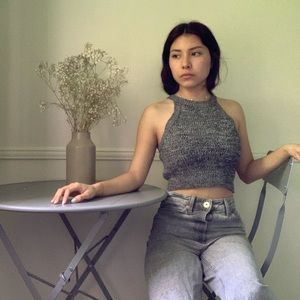 Knitted grey crop top